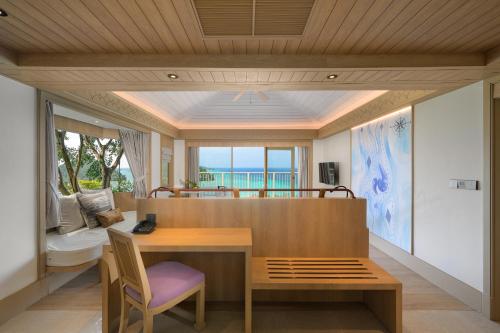 Centara Villas Phi Phi Island in Loh Ba Gao Centara Villas Phi Phi Island in Loh Ba Gao