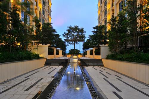 ทัศนียภาพภายนอกโรงแรม, เดอะ ชอร์ โฮเต็ลแอนด์เรสซิเดนซ์ (The Shore Hotel & Residences) near พิพิธภัณฑ์มรดกบาบา-นอนยา ทัศนียภาพภายนอกโรงแรม, เดอะ ชอร์ โฮเต็ลแอนด์เรสซิเดนซ์ (The Shore Hotel & Residences) near พิพิธภัณฑ์มรดกบาบา-นอนยา