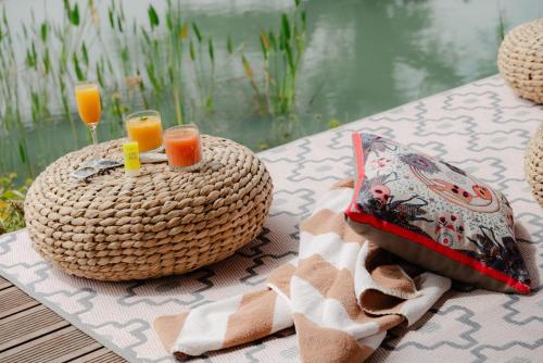 Restaurace, Campera Hotel Burbuja in Independencia Restaurace, Campera Hotel Burbuja in Independencia