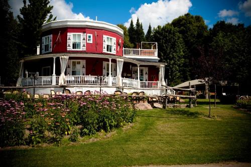 Auberge de La Tour du Lac
Auberge de La Tour du Lac