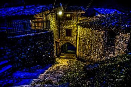 La casa di Pilato in Montemonaco La casa di Pilato in Montemonaco