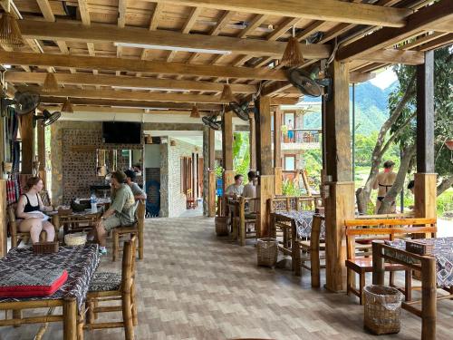 Peaceful MaiChau Homestay in Mai Chau (Hoa Binh) Peaceful MaiChau Homestay in Mai Chau (Hoa Binh)