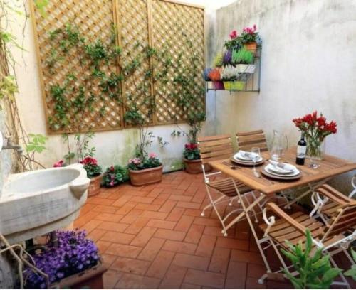 Garden, Secret Garden Apt Colosseo - Homkeey Apartments in Celio Garden, Secret Garden Apt Colosseo - Homkeey Apartments in Celio