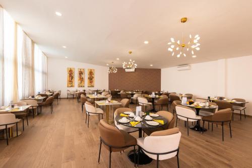 L'Adresse Dakar in Ngor L'Adresse Dakar in Ngor