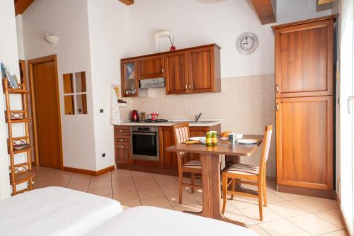 Konyha, Studio Sole - bike and relax in Gemona Del Friuli Konyha, Studio Sole - bike and relax in Gemona Del Friuli