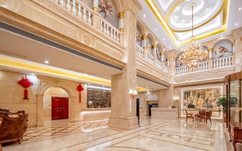 Vienna International Hotel Shanghai Pudong International Toursim Resort Airport in Pudong Int'l Airport and New District Vienna International Hotel Shanghai Pudong International Toursim Resort Airport in Pudong Int'l Airport and New District