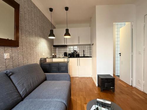 Facilities, Elegant Studio - 2 min walk from Metro - 2 guests in Pigalle Facilities, Elegant Studio - 2 min walk from Metro - 2 guests in Pigalle