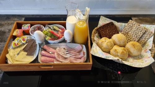 Comida y bebida, Naturskønt nær Ribe Vikingecenter, se og oplev den gamle by Ribe in Ribe Comida y bebida, Naturskønt nær Ribe Vikingecenter, se og oplev den gamle by Ribe in Ribe