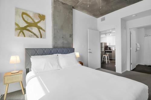 Centric 2BR In HEART of DTPHX Free Garage Parking in مركز مدينة فونيكس Centric 2BR In HEART of DTPHX Free Garage Parking in مركز مدينة فونيكس