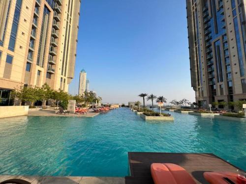 Luxury 2BR Canal front & Burj Khalifa views- High Floor in Jumeirah Luxury 2BR Canal front & Burj Khalifa views- High Floor in Jumeirah
