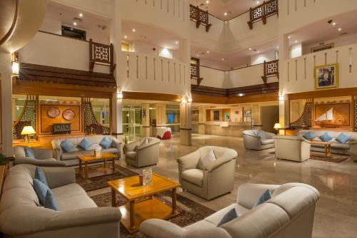 Lobby, Best Western Sur in Sur Lobby, Best Western Sur in Sur