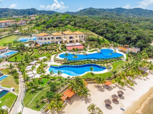 Pristine Bay 1003 home in Pristine Bay Pristine Bay 1003 home in Pristine Bay