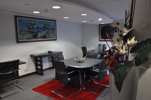 Centros de negocios, Hotel Continental Luanda in Luanda Centros de negocios, Hotel Continental Luanda in Luanda