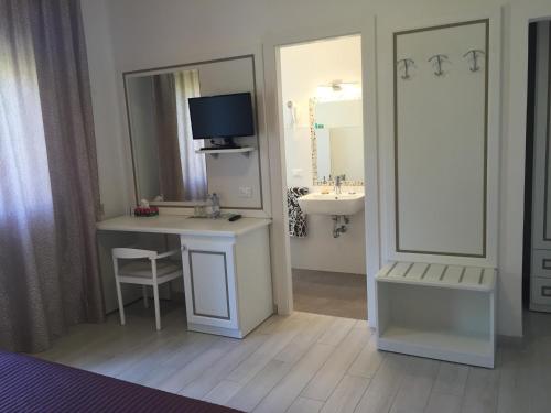 Guestroom, Albergo Ester in Piandimeleto Guestroom, Albergo Ester in Piandimeleto