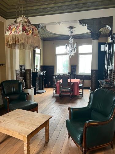 صالة مشتركة/ منطقة التلفزيون, Denderhuis in دينديرموند صالة مشتركة/ منطقة التلفزيون, Denderhuis in دينديرموند