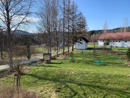 Venkovský apartmán (Venkovsky apartman) in Stozec Venkovský apartmán (Venkovsky apartman) in Stozec