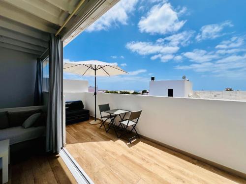 Alojamiento Vacacional con balcón La Vela (Alojamiento Vacacional con balcon La Vela) in Costa Calero Alojamiento Vacacional con balcón La Vela (Alojamiento Vacacional con balcon La Vela) in Costa Calero