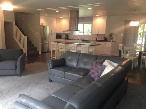 This photo about River Rock Guesthouse shared on HyHotel.com