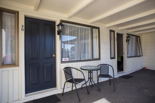 Entrance, Bennetts Thermal Pools Motor Inn in Tauranga Entrance, Bennetts Thermal Pools Motor Inn in Tauranga