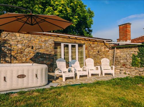 Létesítmények, Villa Vin Santo in Yavorovo Létesítmények, Villa Vin Santo in Yavorovo