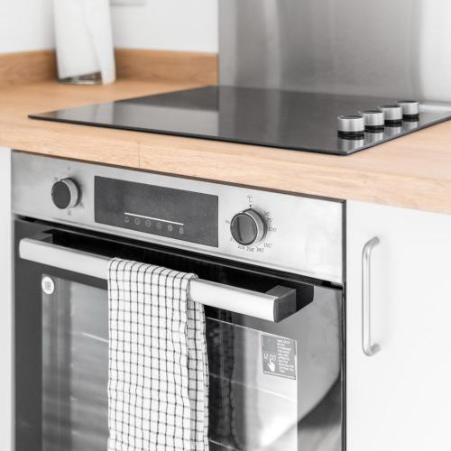 keuken, Stylish 2 Bed Apartment - Off-Street Parking - High Speed Wifi - Netflix 56C in Quarry Bank keuken, Stylish 2 Bed Apartment - Off-Street Parking - High Speed Wifi - Netflix 56C in Quarry Bank