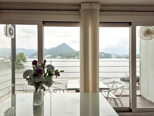 Balcony/terrace, Interlaken Stay in Cheongpyeong-myeon Balcony/terrace, Interlaken Stay in Cheongpyeong-myeon