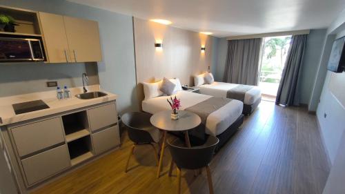 Hotel Margarita Dynasty in Margarita Island Hotel Margarita Dynasty in Margarita Island