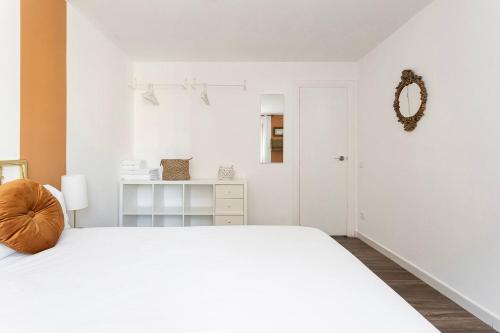 Stylish&bright Close To Subway