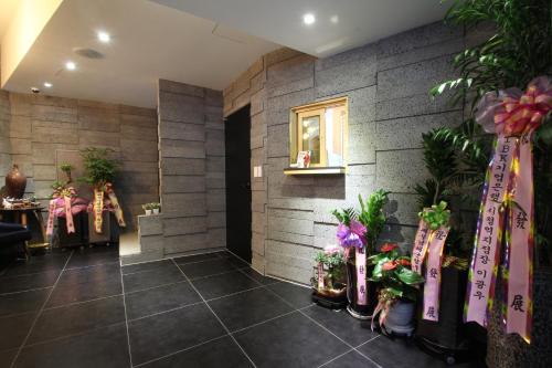 This photo about 17th hotel shared on HyHotel.com