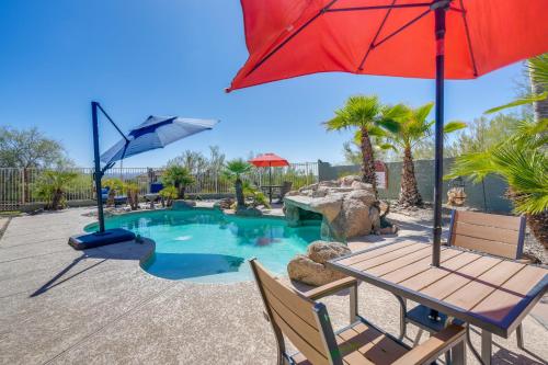 Backyard Oasis and Hot Tub Mtn-View Wickenburg Home in Wickenburg Backyard Oasis and Hot Tub Mtn-View Wickenburg Home in Wickenburg