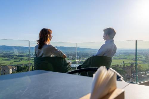 Balkon/teras, Giotto Hotel & Spa in Assisi Balkon/teras, Giotto Hotel & Spa in Assisi