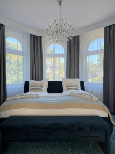 Hotel Leuchtturm in Timmendorfer Strand City Center Hotel Leuchtturm in Timmendorfer Strand City Center