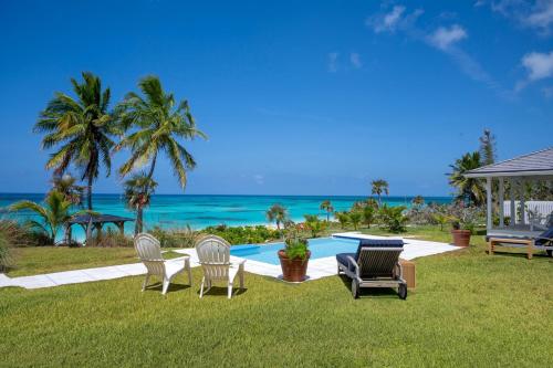 Cricket Beach House-Luxurious Beachfront House home in North Palmetto Point Cricket Beach House-Luxurious Beachfront House home in North Palmetto Point