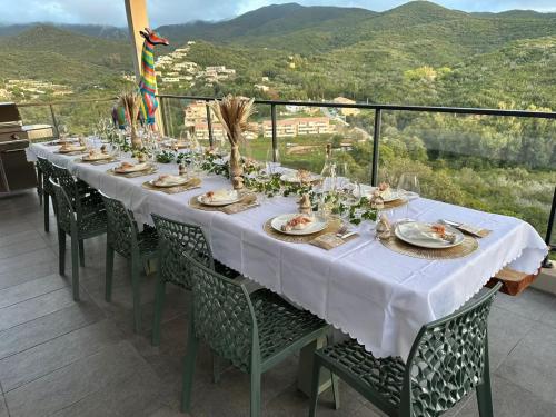 NOUVEAUTÉ ! Magnifique villa de standing avec piscine à 3 minutes des plages (NOUVEAUTE ! Magnifique villa de standing avec piscine, entre mer et montagnes, a 3 minutes des plus ) in Porticcio NOUVEAUTÉ ! Magnifique villa de standing avec piscine à 3 minutes des plages (NOUVEAUTE ! Magnifique villa de standing avec piscine, entre mer et montagnes, a 3 minutes des plus ) in Porticcio