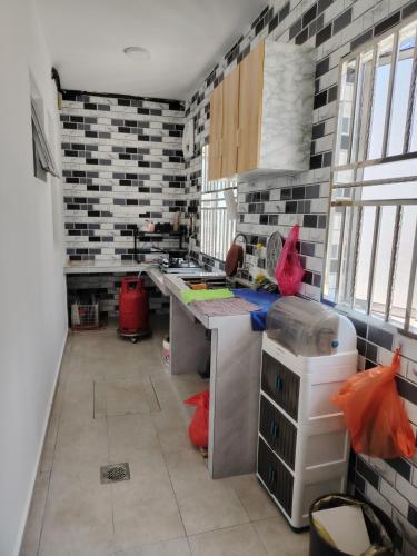 Kitchen, Happy Home in Kuala Kubu Bharu Kitchen, Happy Home in Kuala Kubu Bharu