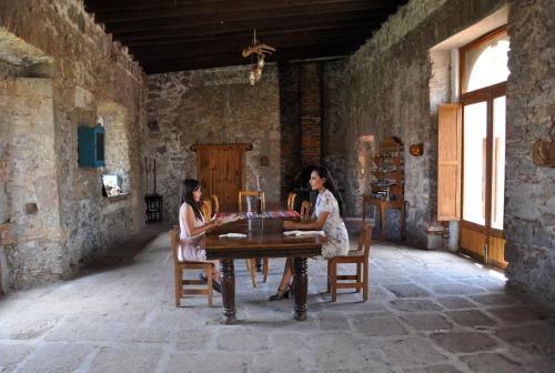 Banquet hall, Hacienda Santa Barbara Casa Malinche in Huamantla Banquet hall, Hacienda Santa Barbara Casa Malinche in Huamantla