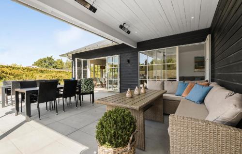 Exterior view, Cozy Home In Ebeltoft With Wifi in Handrup Strand Exterior view, Cozy Home In Ebeltoft With Wifi in Handrup Strand