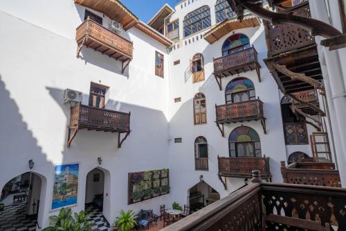 발코니/테라스, 도우 팰리스 호텔 (Dhow Palace Hotel) in 잔지바르 발코니/테라스, 도우 팰리스 호텔 (Dhow Palace Hotel) in 잔지바르