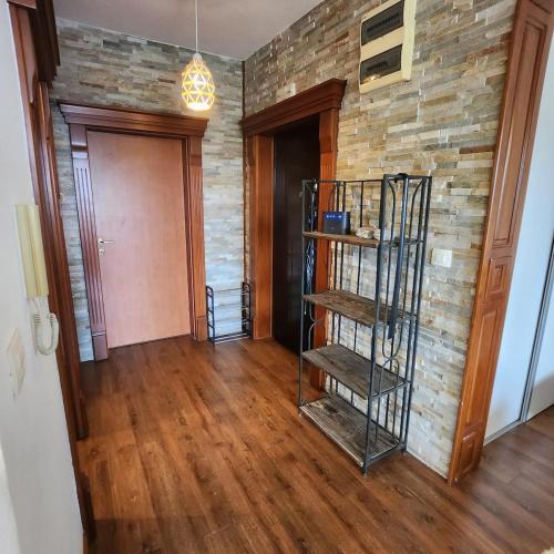 Sea & Mountains in 烏耶哈 Sea & Mountains in 烏耶哈