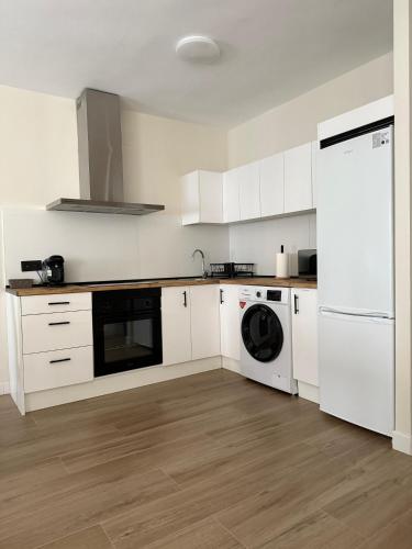 Konyha, El GABINETE in Argamasilla De Alba Konyha, El GABINETE in Argamasilla De Alba