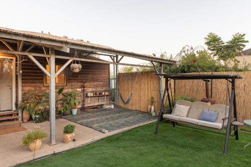 בקתת המפל הלבן in Eliad בקתת המפל הלבן in Eliad