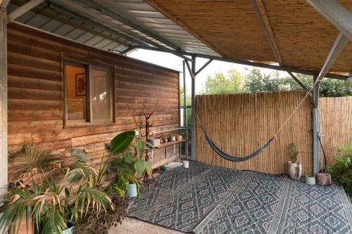 בקתת המפל הלבן in Eliad בקתת המפל הלבן in Eliad