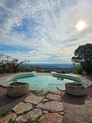 Delser in Borgo Venezia - San Michele Delser in Borgo Venezia - San Michele