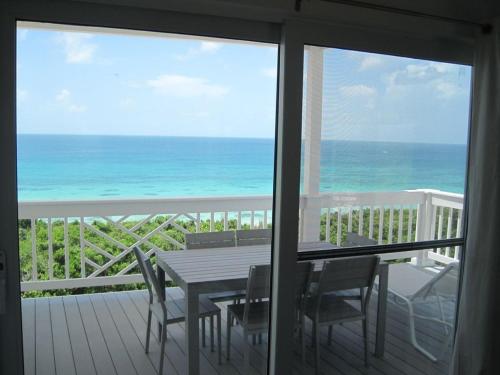 Buttonwood Reserve by Eleuthera Vacation Rentals in James Pt Buttonwood Reserve by Eleuthera Vacation Rentals in James Pt