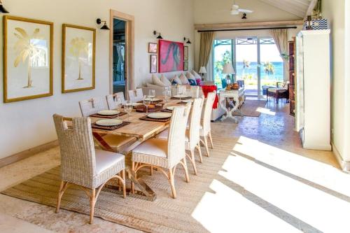 Wild Orchid home in North Palmetto Point Wild Orchid home in North Palmetto Point