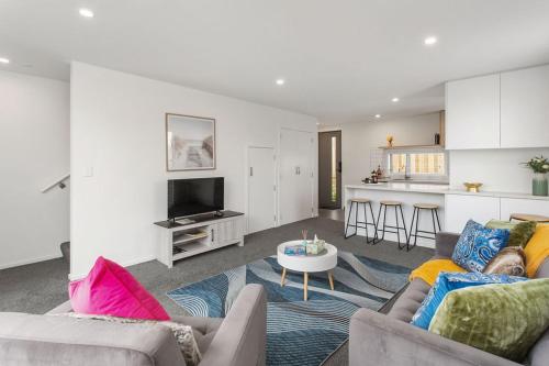 Peaceful Private Oasis 2bthrm2 bthrm Free Parking in لينوود Peaceful Private Oasis 2bthrm2 bthrm Free Parking in لينوود