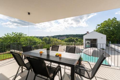 Villa Mariza by Istrialux in Sutivanac Villa Mariza by Istrialux in Sutivanac