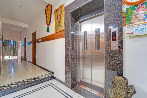 Raja Residency (RR) Near Isha in Perumal Kovil Pathy Raja Residency (RR) Near Isha in Perumal Kovil Pathy