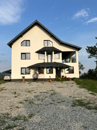 A&D House in Ranca - Novaci A&D House in Ranca - Novaci