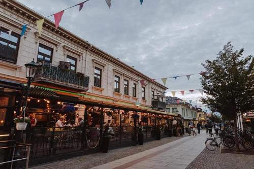 Food and beverages, Overnattningsrum in Apelvikshojd Food and beverages, Overnattningsrum in Apelvikshojd